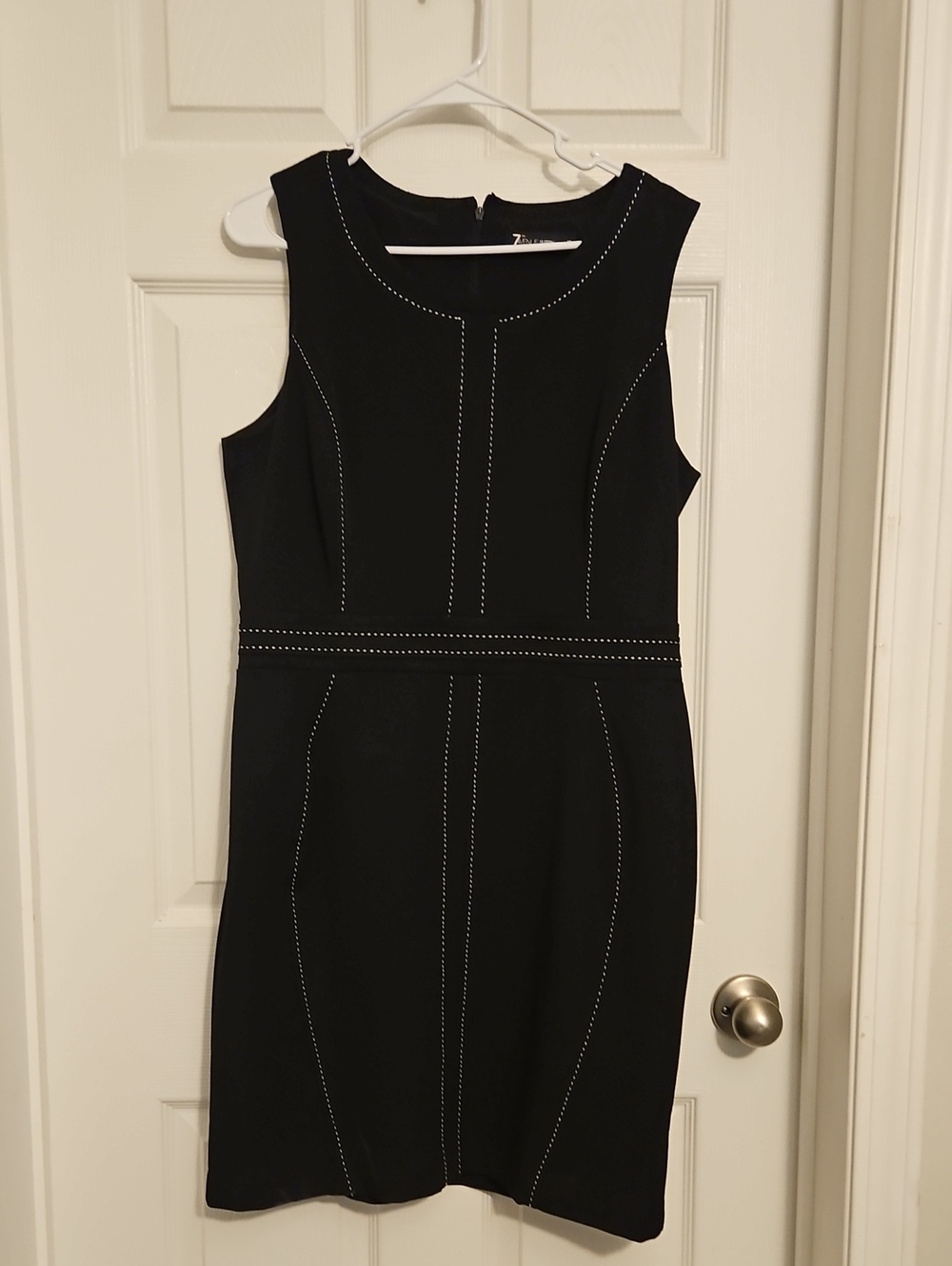 Seventh Avenue Classic Black Sheath Dress with Contrast Stitching - , Women